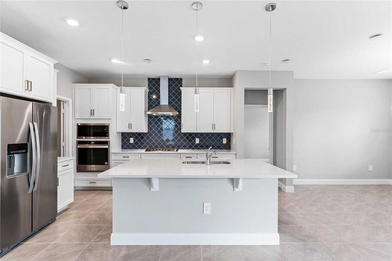 851 Vineyard Ridge Rd - Photo 4 of 13