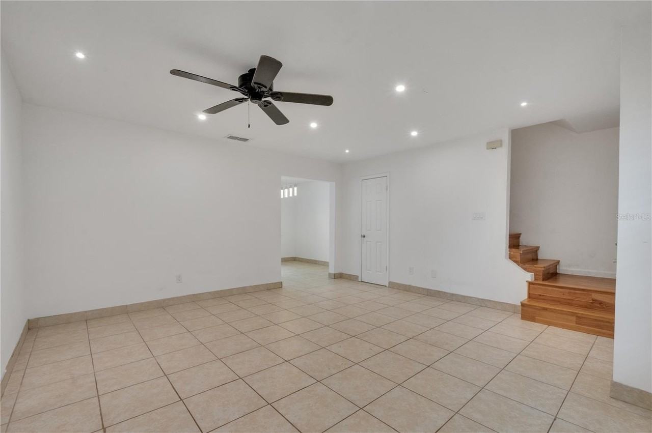 9426 Lake Lotta Cir - Photo 5 of 27