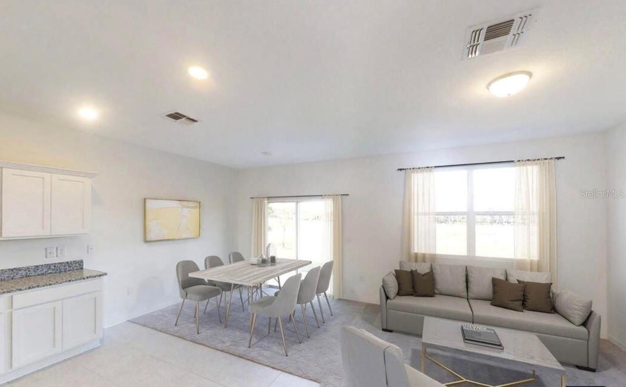 1105 Merrill St - Photo 7 of 24