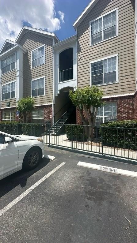 8301 Elm Park Dr #110