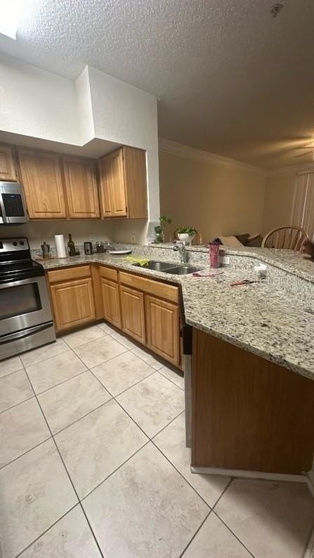 8301 Elm Park Dr #110 - Photo 5 of 11