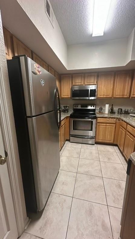 8301 Elm Park Dr #110 - Photo 6 of 11
