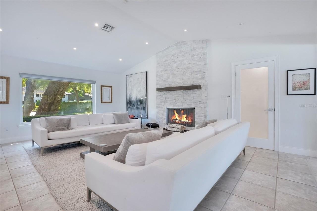 1041 Tuscany Pl - Photo 4 of 39