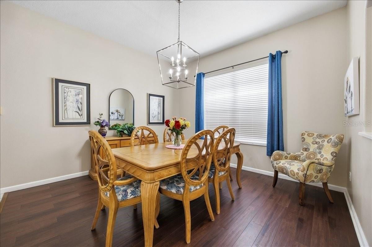 722 Brighton Dr - Photo 6 of 28