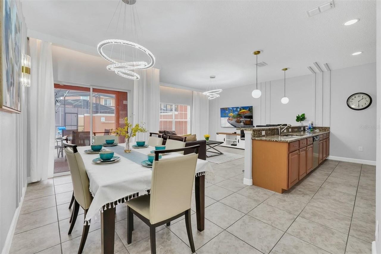 8958 Cat Palm Rd - Photo 4 of 50