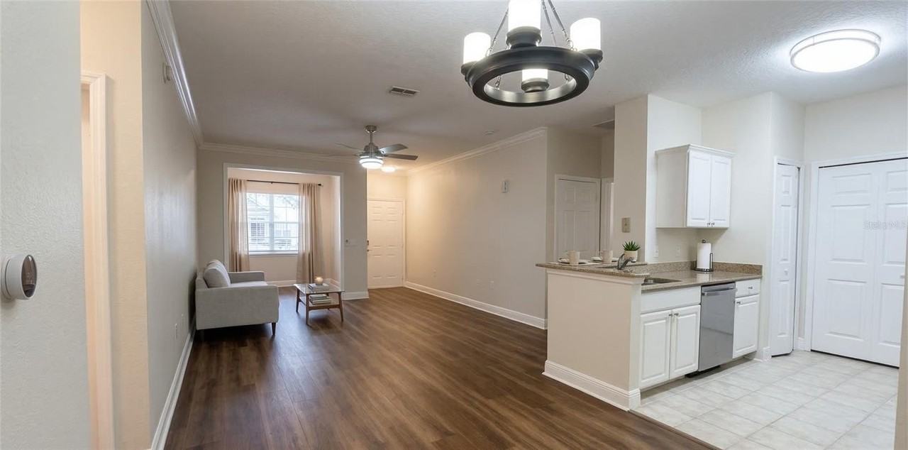 430 Southern Pecan Cir #101 - Photo 6 of 15