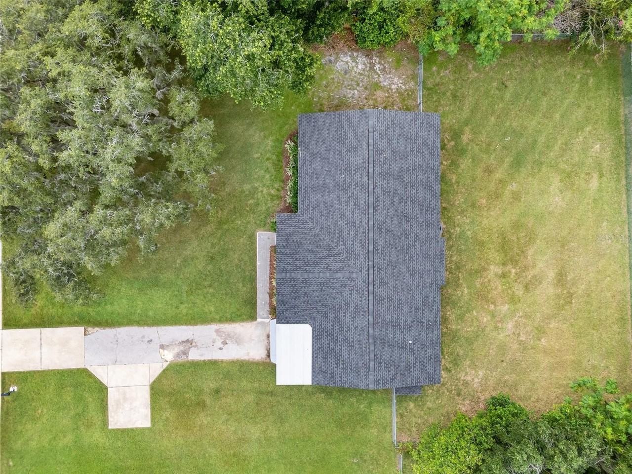 1846 Se Lake Weir Ave - Photo 2 of 50