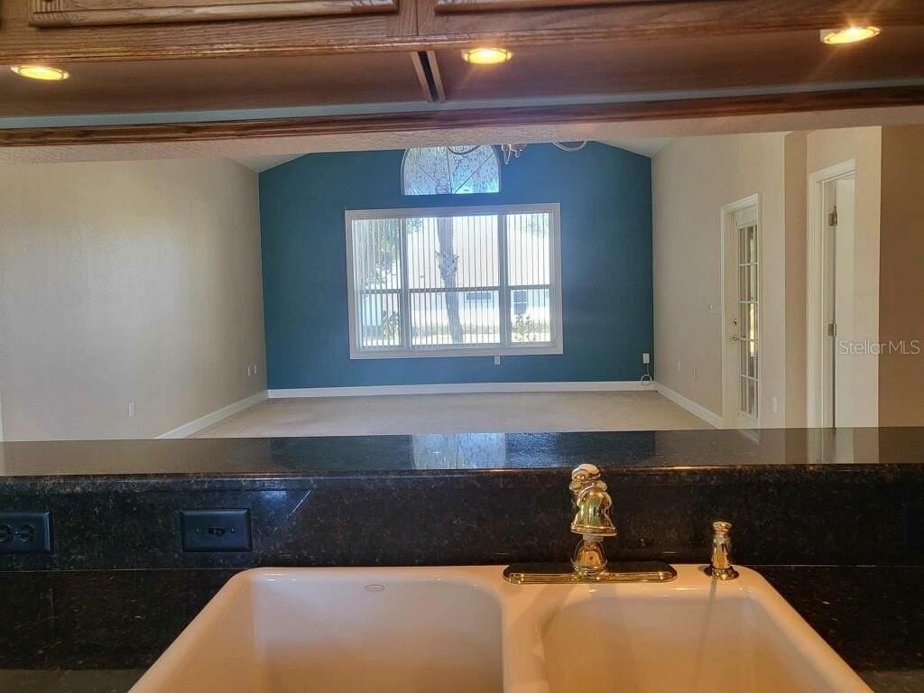 8666 Sw 92nd Ln #C - Photo 6 of 43