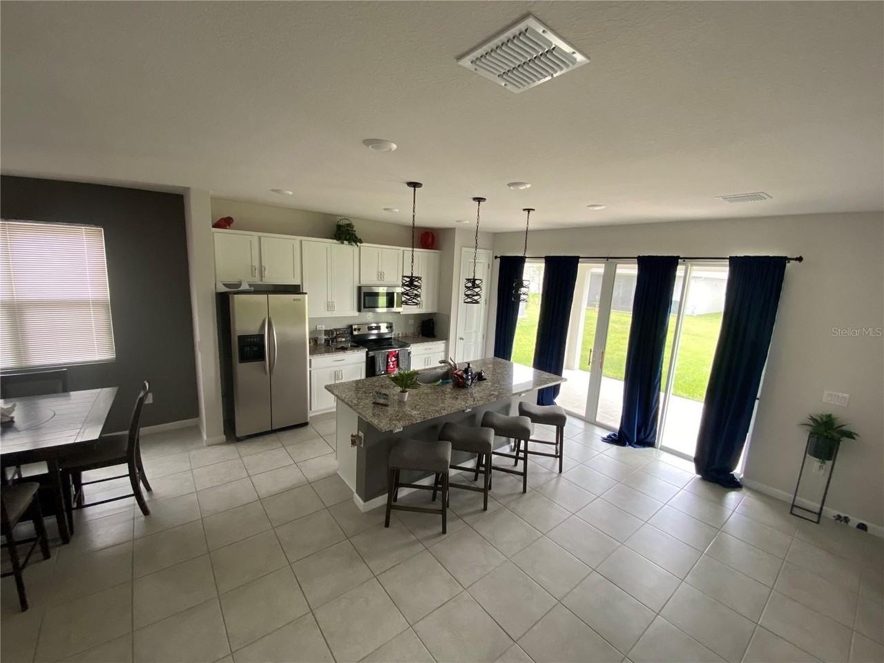 2617 Magnolia Ave - Photo 3 of 19