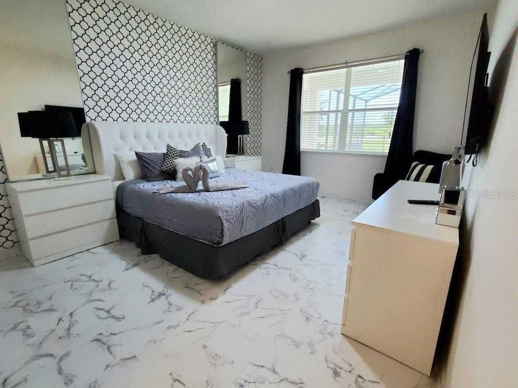 3810 Oakville Ave - Photo 7 of 25