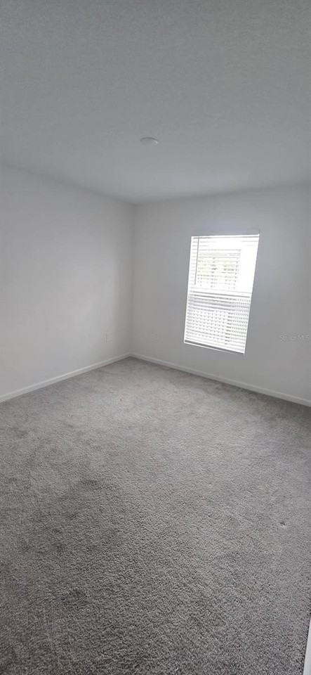 5034 Barnet Dr - Photo 5 of 11
