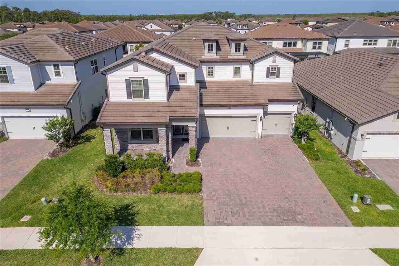 9242 Hanging Vine Ct - Photo 5 of 50