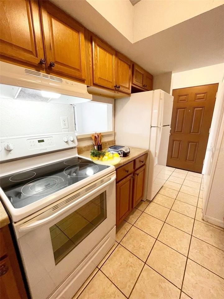 1040 S Buena Vista Dr #1036 - Photo 4 of 17