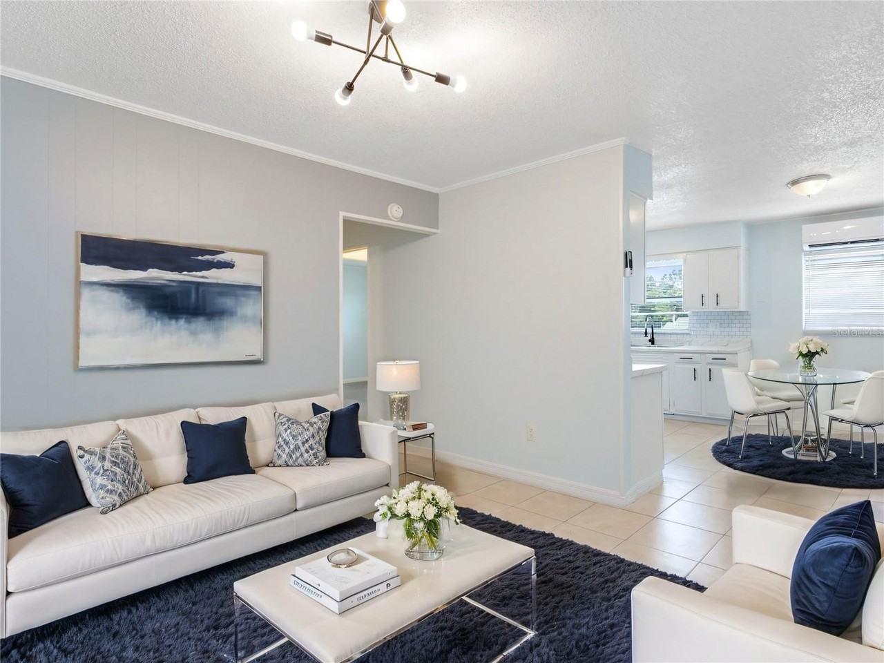 955 6th St Se #11 - Photo 2 of 18