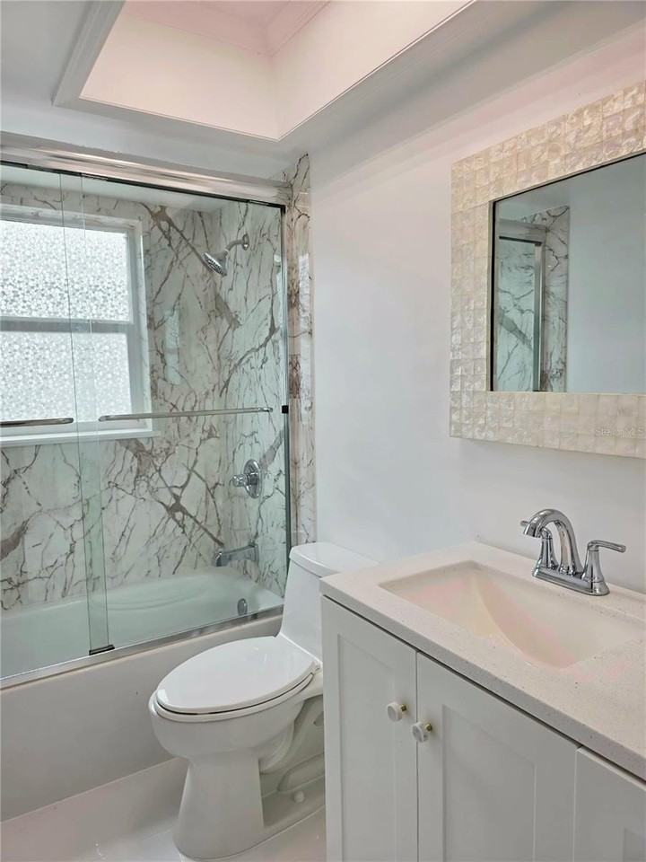 5210 Dr Martin Luther King Jr St N - Photo 4 of 50