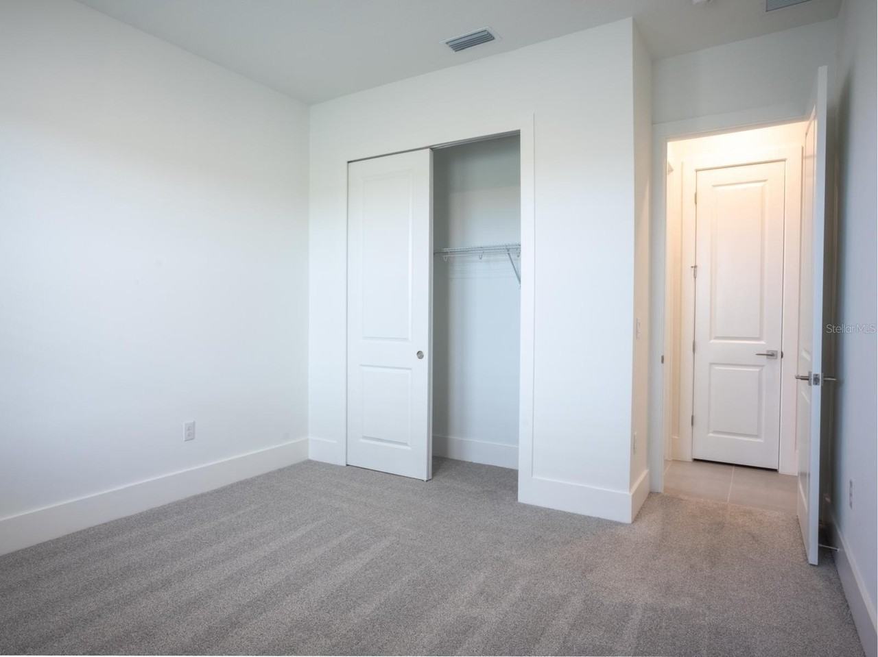 12506 Westhaven Oak Dr - Photo 2 of 14