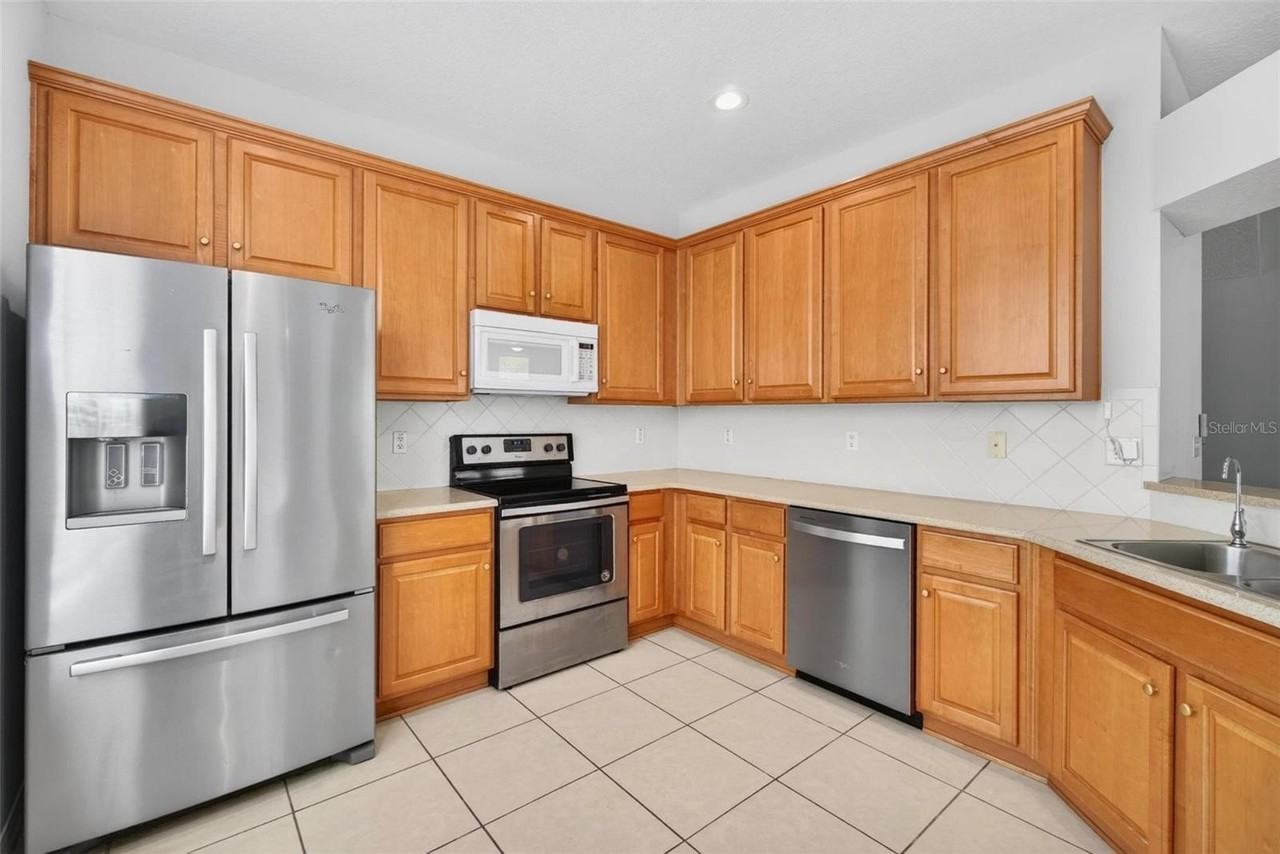 5185 6th Way N - Photo 4 of 26