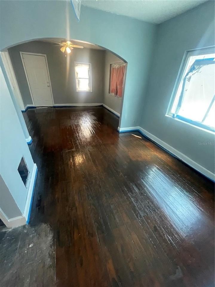 735 18th St S - Photo 3 of 13