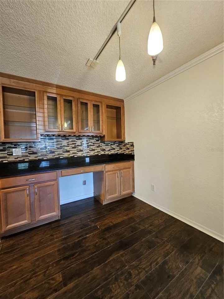10265 Gandy Blvd N #1003 - Photo 7 of 29