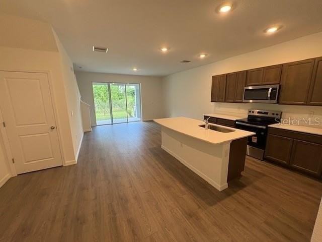 32547 Welling Blade Loop - Photo 3 of 21