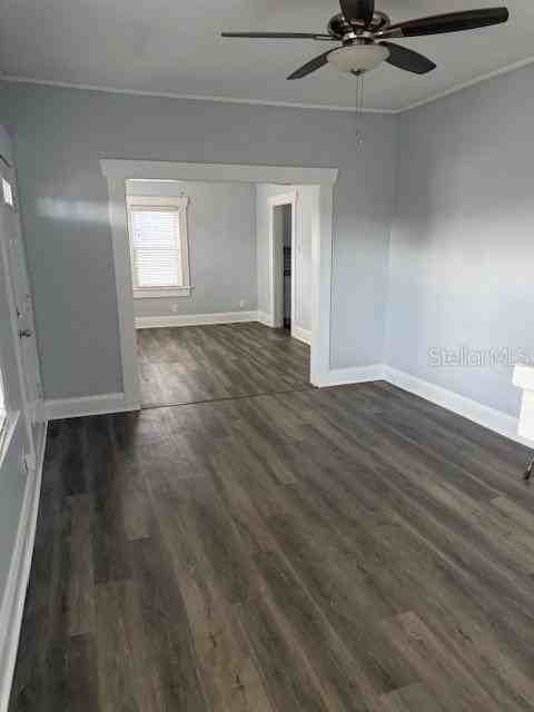 208 N Tampania Ave - Photo 6 of 26