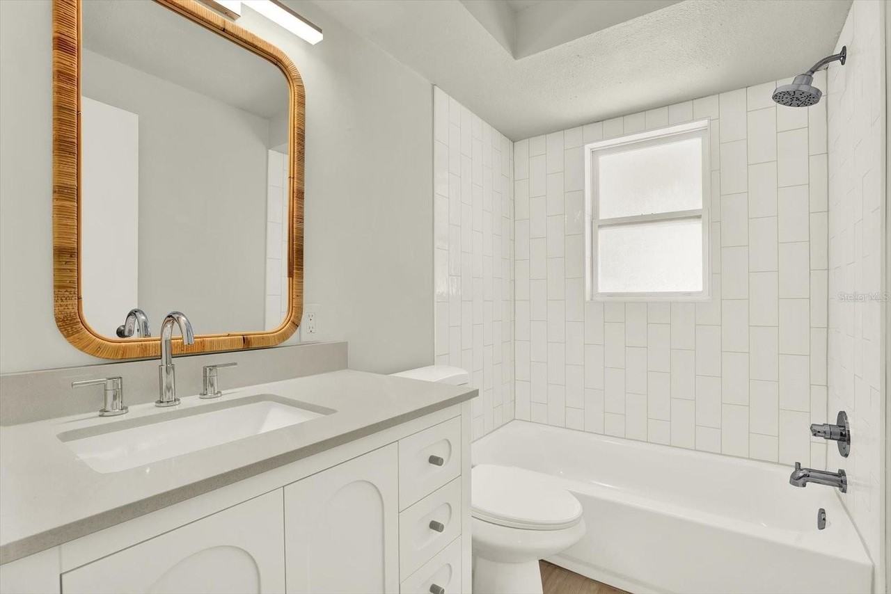 1187 Bass Blvd #A - Photo 7 of 36