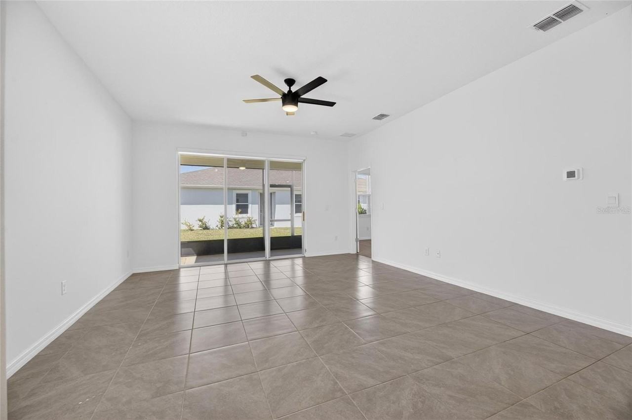 2425 Bending Bonsai Dr - Photo 7 of 50