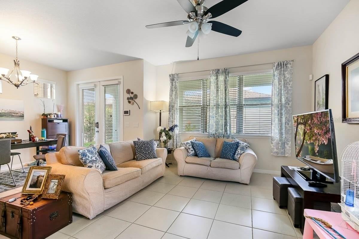 5801 Colony Glen Rd - Photo 5 of 16