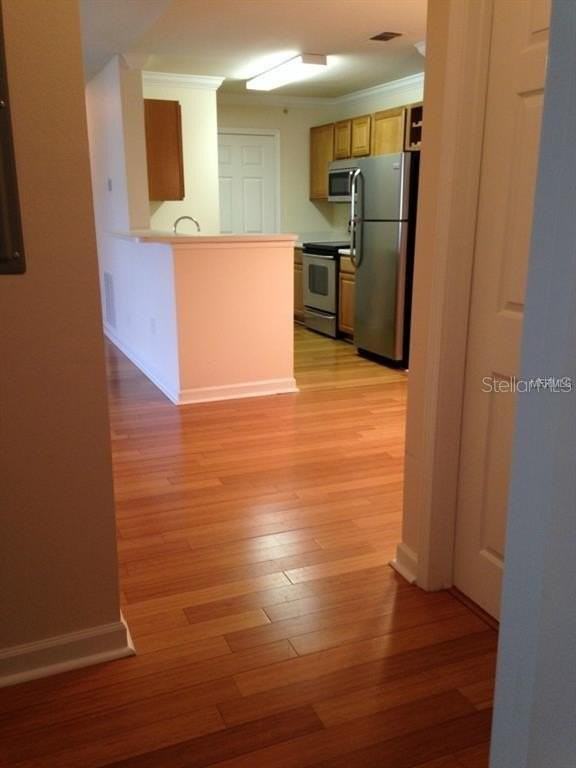 18147 Sterling Gate Cir #18147 - Photo 7 of 17