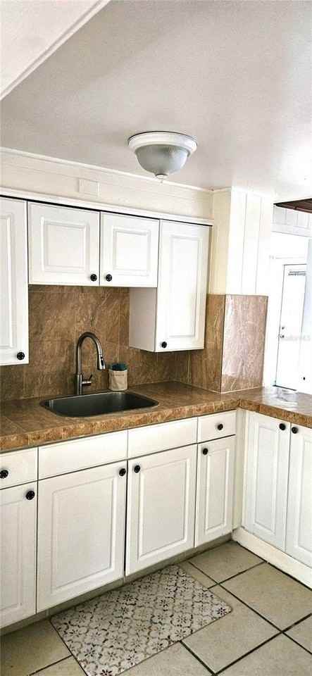 2417 3rd Ave N - Photo 6 of 7