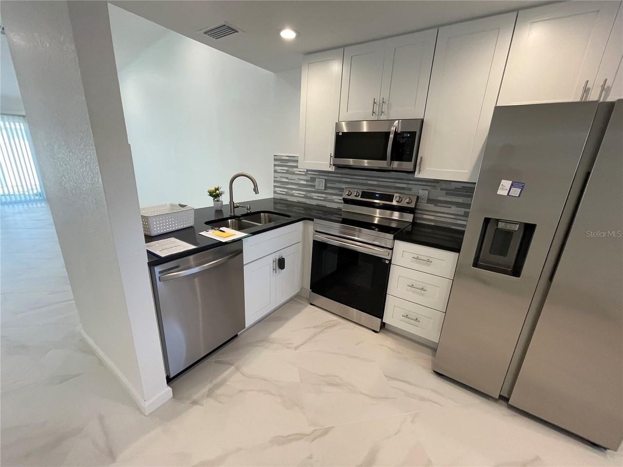 1865 Orange Boulevard Way - Photo 6 of 11