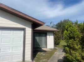 featured image of 7266 Pond Cir