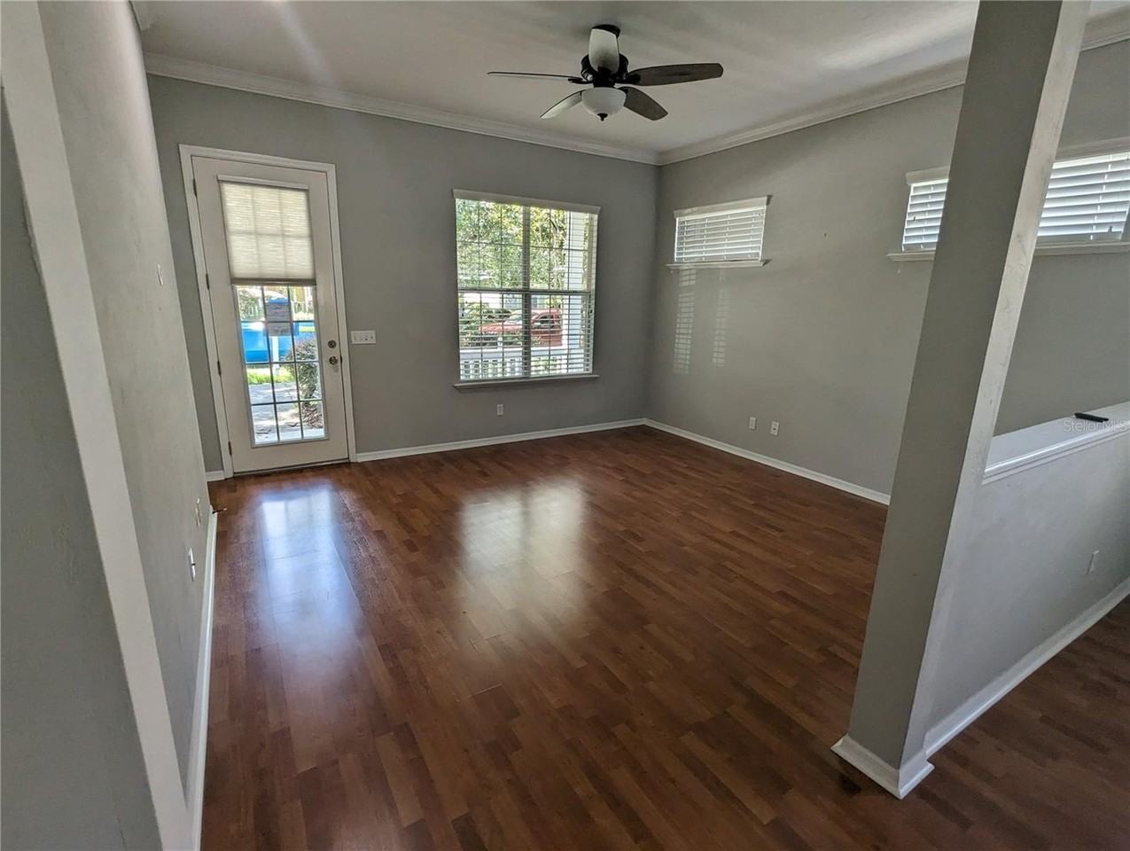 8608A Sw 77th Ave - Photo 3 of 40