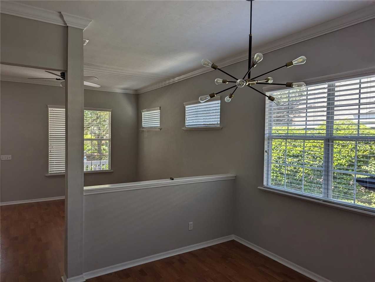 8608A Sw 77th Ave - Photo 6 of 40