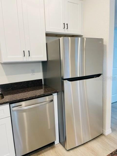 1482 Cleveland St - Photo 6 of 19