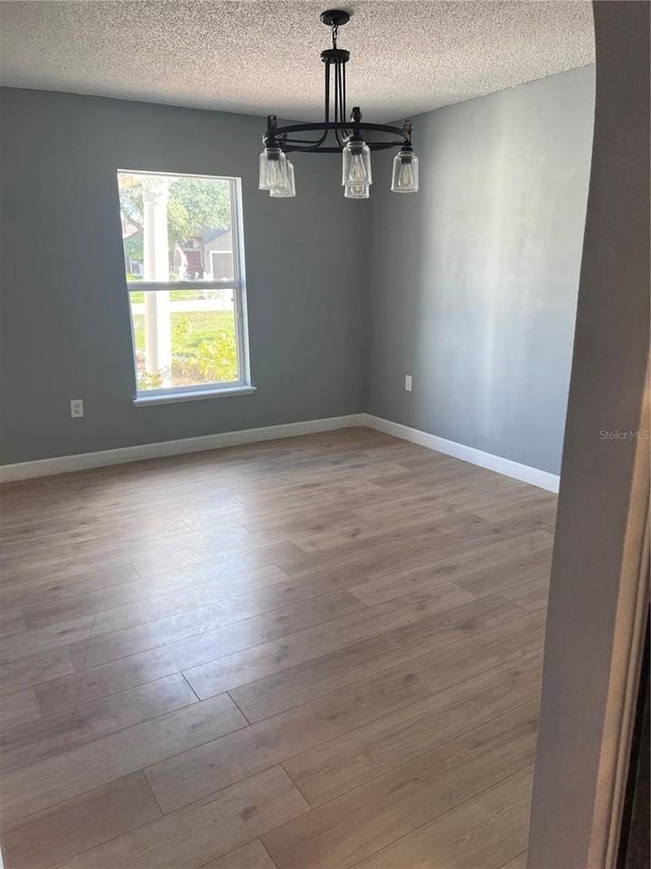 5410 Treig Ln - Photo 4 of 28