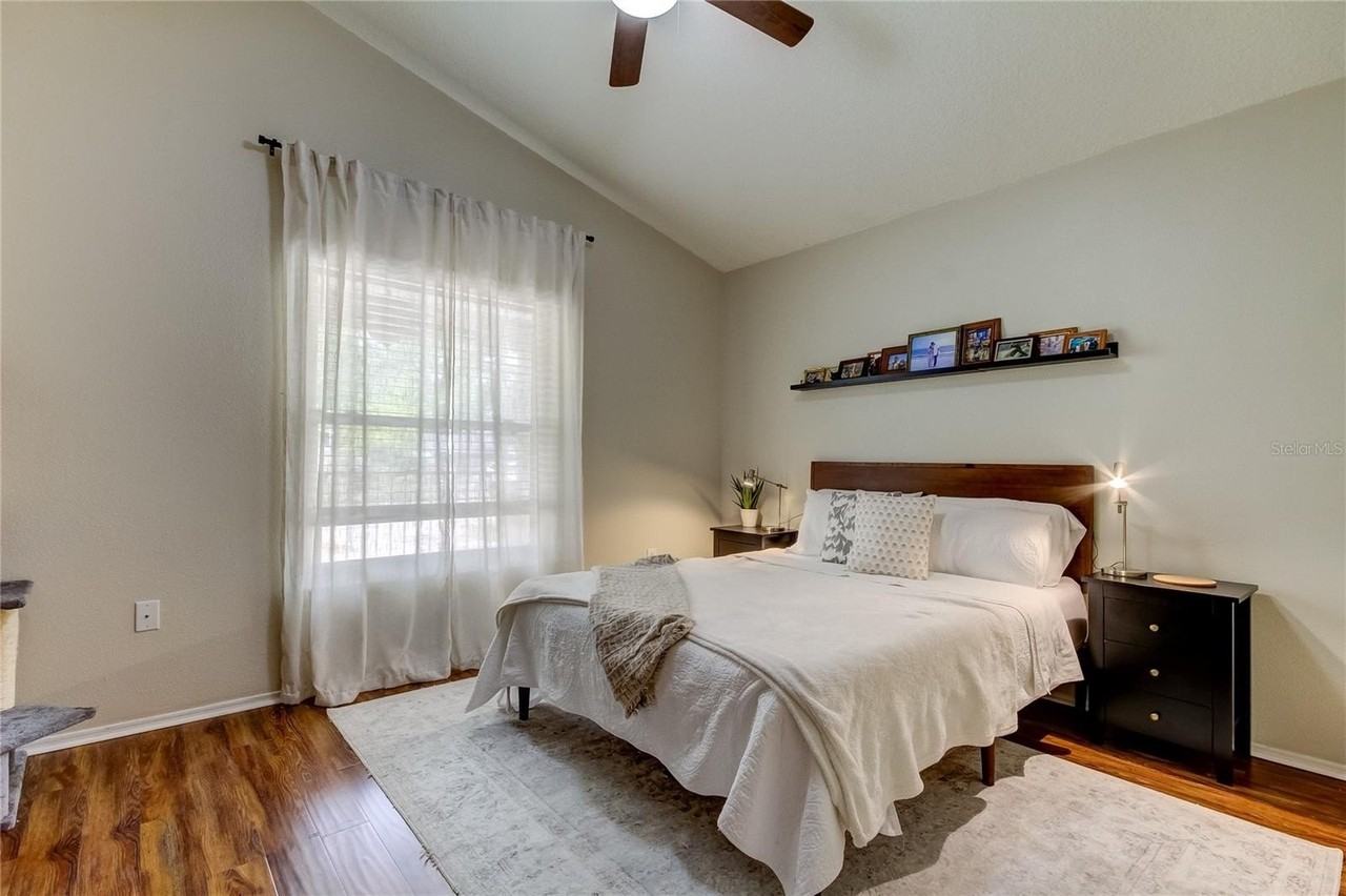 7214 S Desoto St - Photo 7 of 18