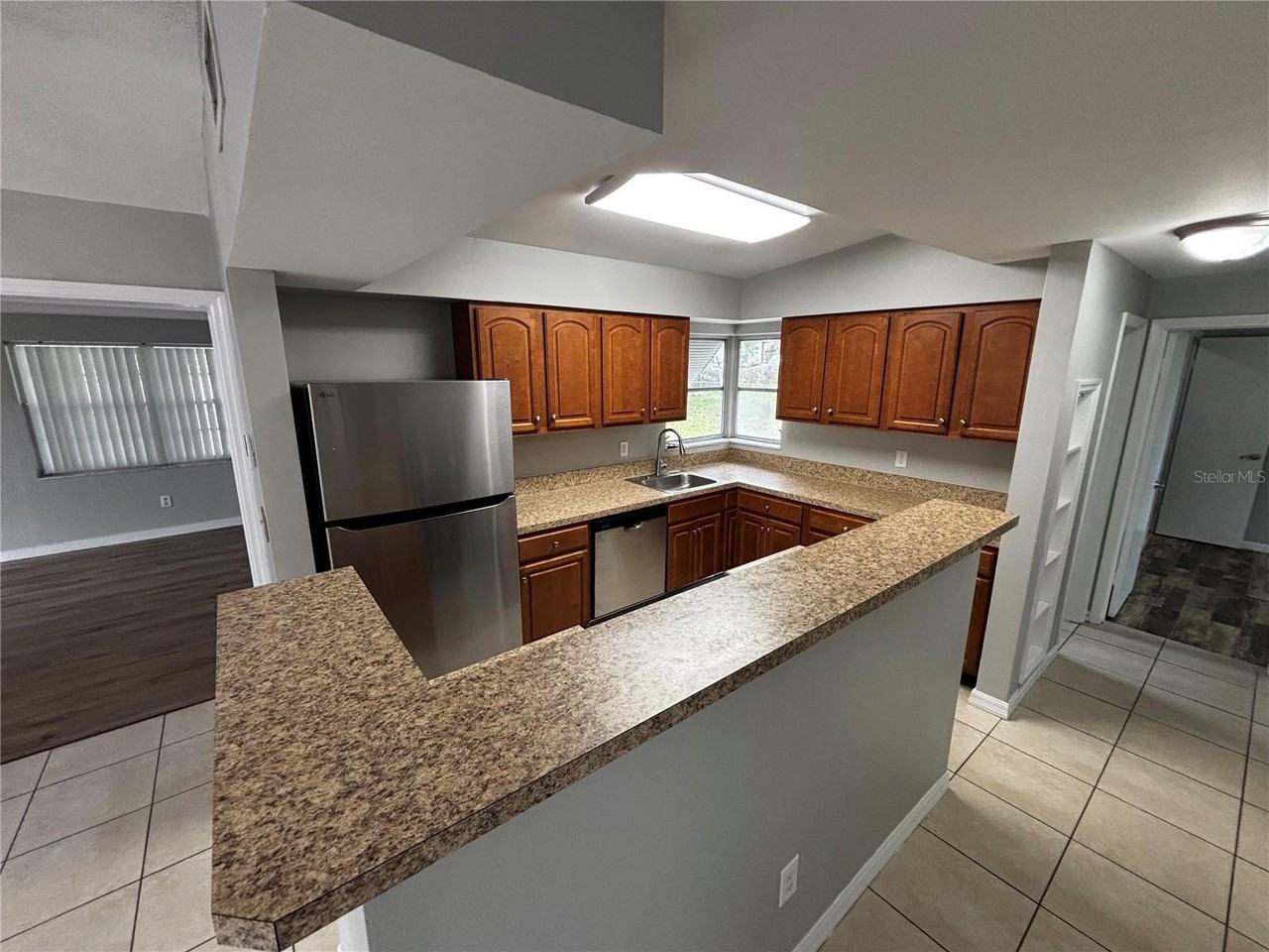 1463 Renton St - Photo 3 of 23