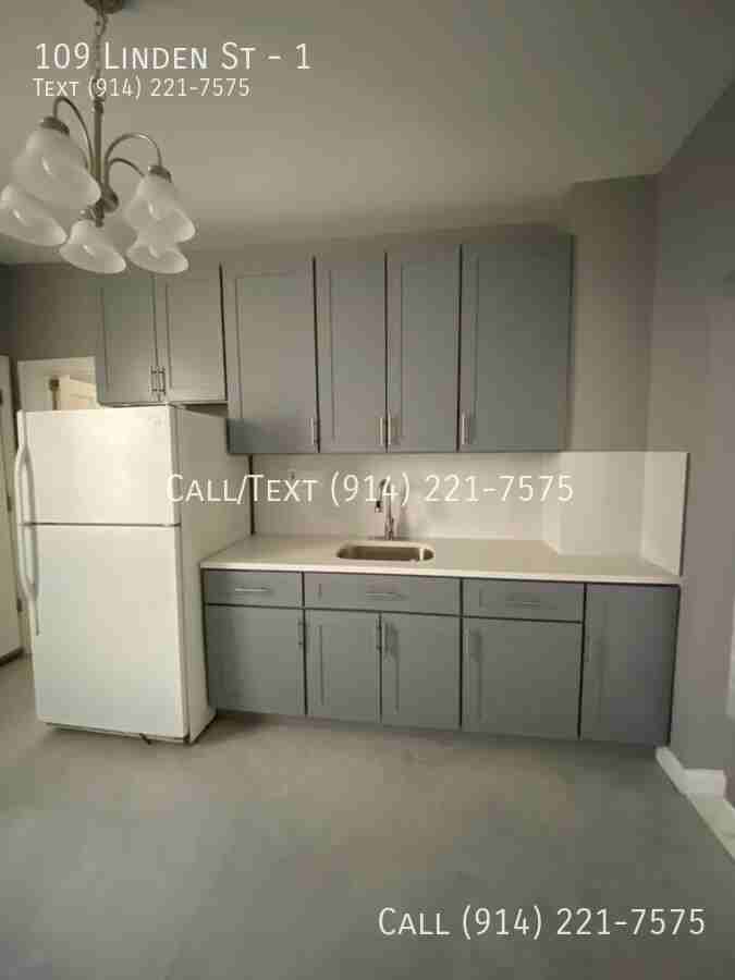 109 Linden St #1 - Photo 3 of 10