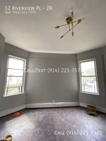 featured image of 12 Riverview Pl #2R