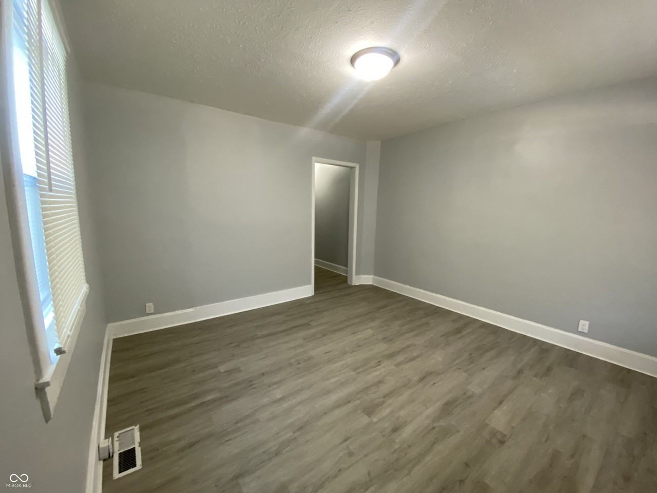 1036 N Tuxedo St #A - Photo 4 of 15