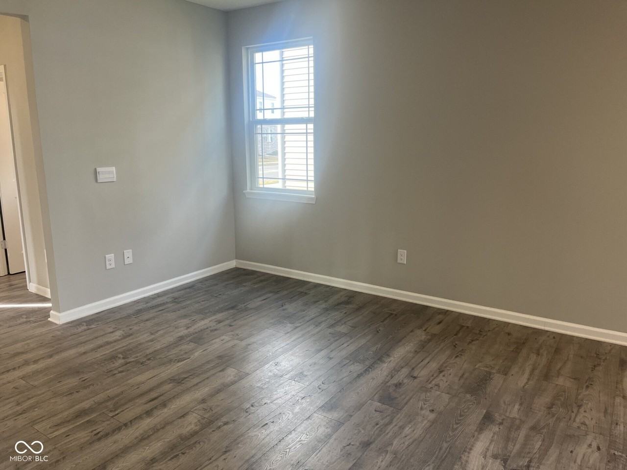 2607 Plano Dr - Photo 7 of 25