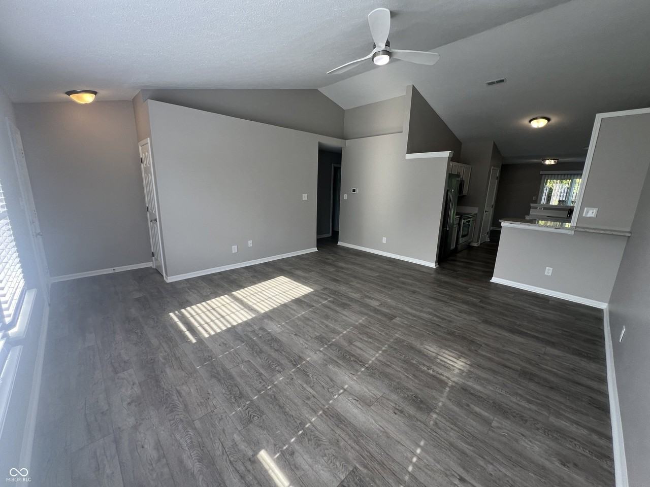 8514 Morgan Dr - Photo 2 of 21