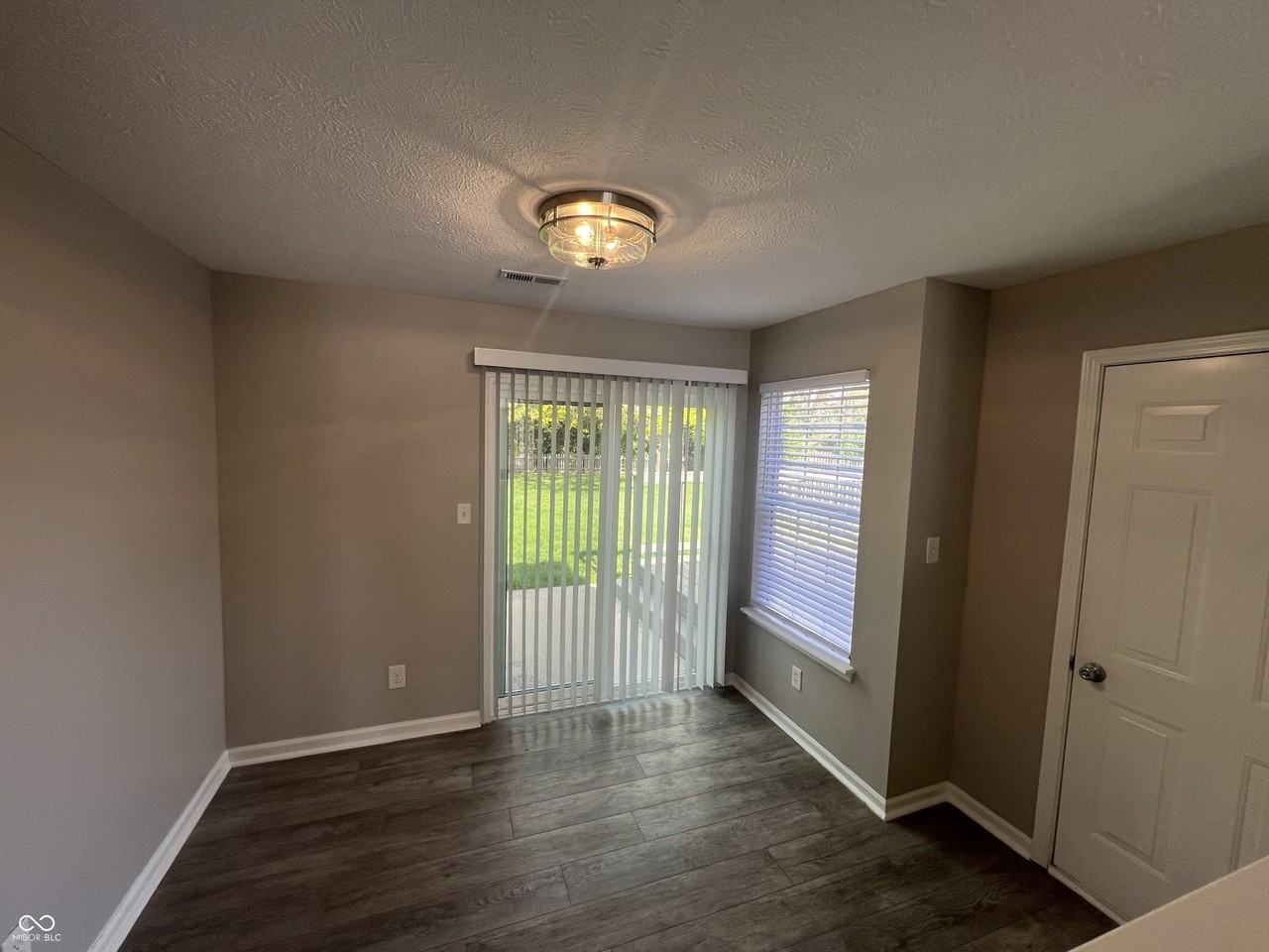 8514 Morgan Dr - Photo 7 of 21