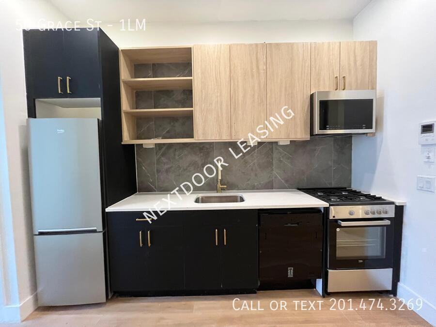 50 Grace St #1LM