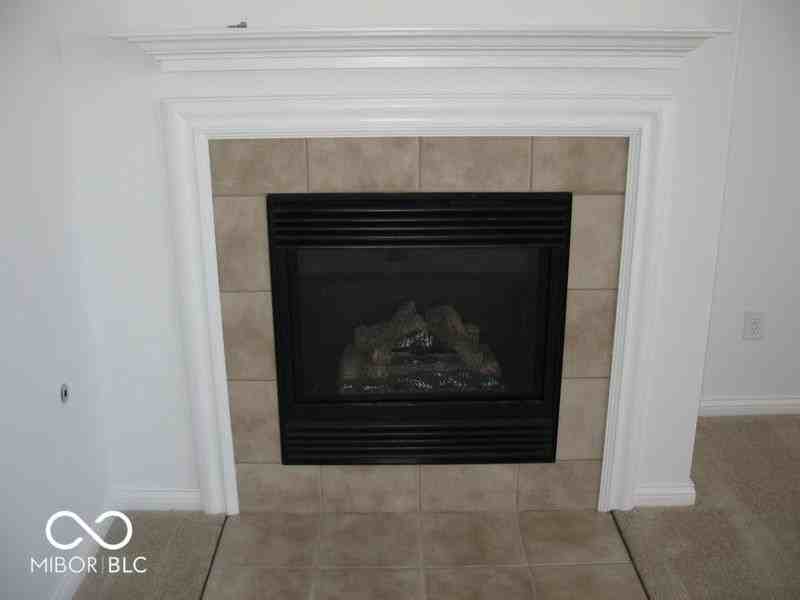 11249 Candice Dr - Photo 6 of 34