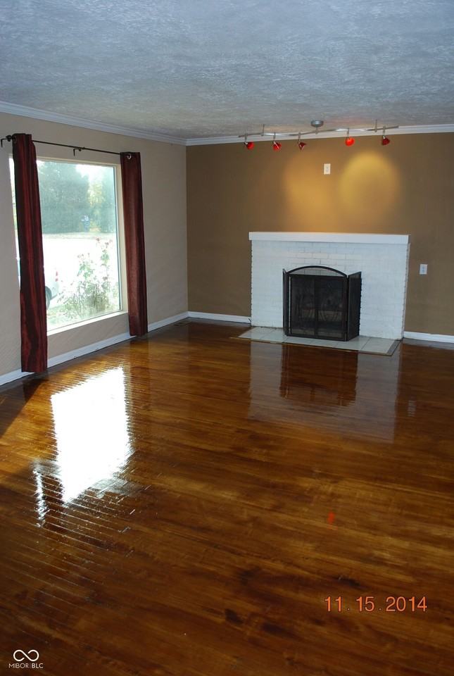 1654 Broad Ripple Ave - Photo 2 of 6