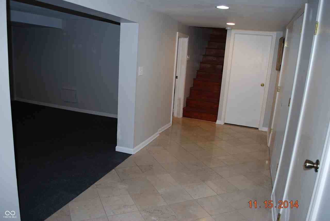 1654 Broad Ripple Ave - Photo 3 of 6