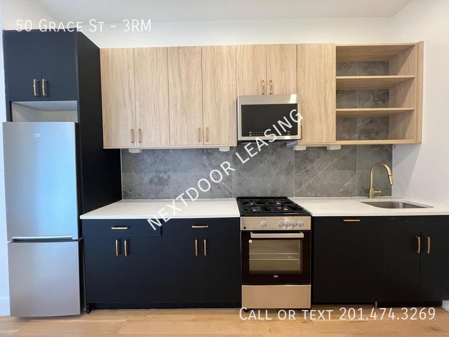 50 Grace St #3RM
