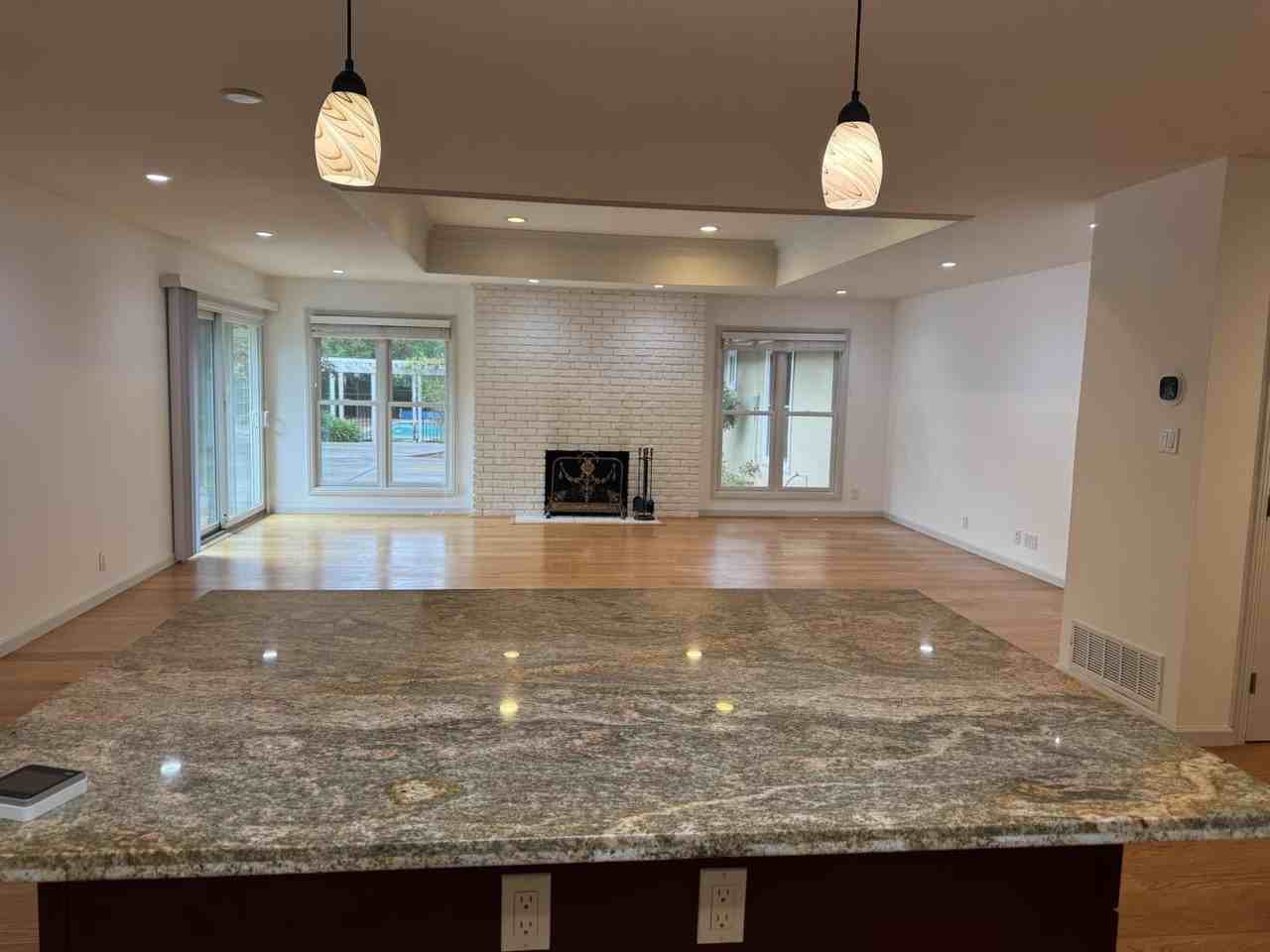 1359 Country Club Dr - Photo 4 of 19